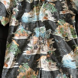 Reyn Spooner XXS Spooktacular button down, spooner kloth shirt